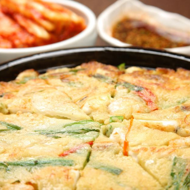 How to Make a Delicious Korean Seafood & Spring Onion Pancake